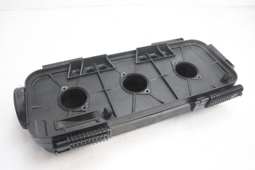 photo de AIR BOX YAMAHA WAVE RUNNER GP R 1200 (2000 - 2003) - Surface and material condition