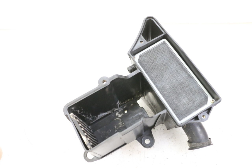 photo de AIR BOX YAMAHA SR 125 (1982 - 2003) - Fixing points details