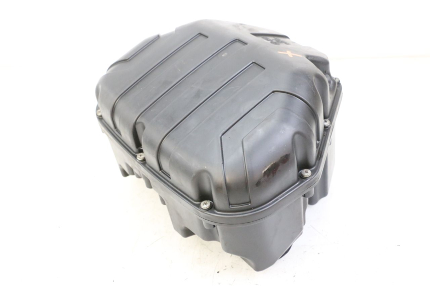 photo de AIR BOX YAMAHA XJ6 600 (2008 - 2016) - Alternative perspective