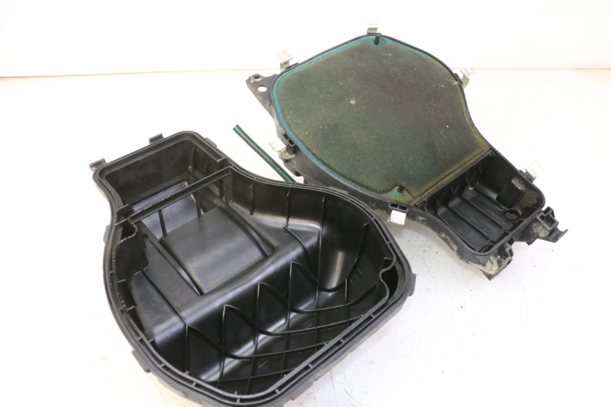 photo de AIR BOX YAMAHA YFM GRIZZLY 550 (2008 - 2015) - Surface and material condition