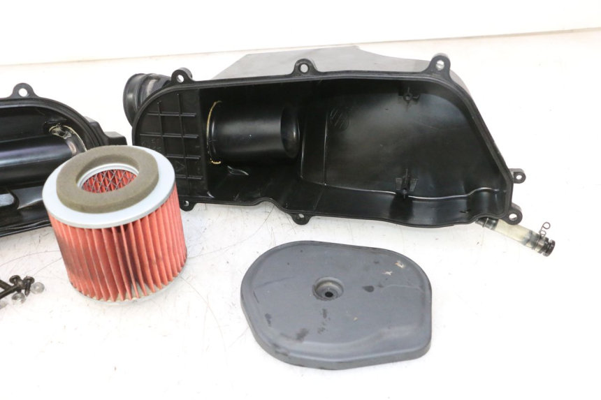 photo de AIR BOX YAMAHA YP MAJESTY 125 (2002 - 2006) - Alternative perspective