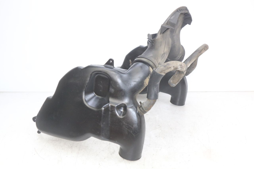 photo de AIR BOX YAMAHA YZF R THUNDERCAT 600 (1996 - 2003) - Alternative perspective