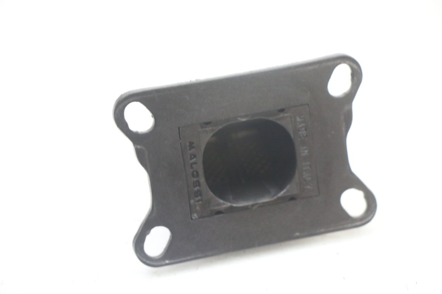 photo de INTAKE VALVE APRILIA RS 50 (1999 - 2005) - Zoom on usage condition