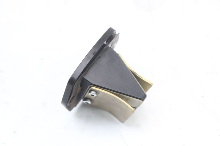photo de INTAKE VALVE APRILIA SR MOTARD 50 (2012 - 2018) - Zoom on usage condition