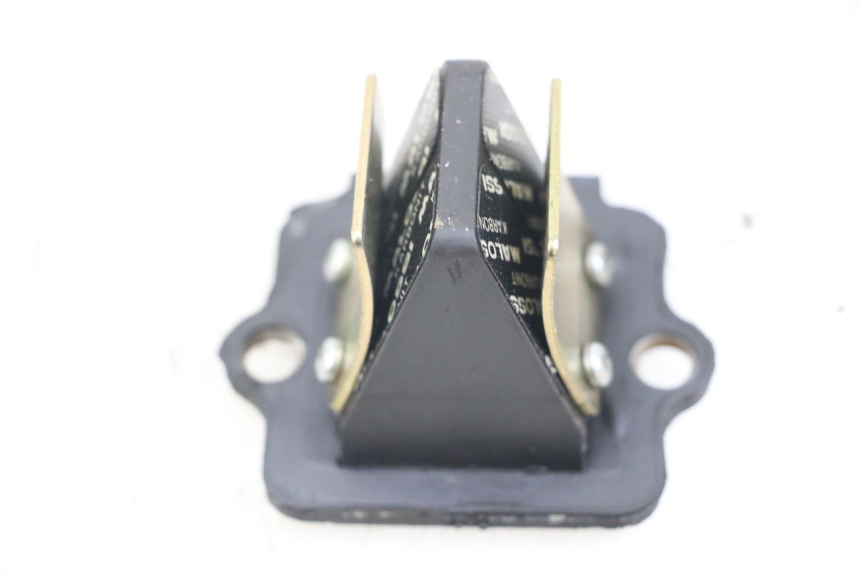 photo de INTAKE VALVE GILERA DNA 50 (2000 - 2007) - Component detail