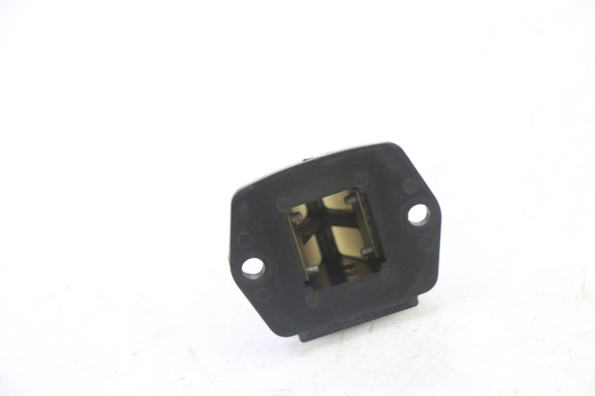 photo de REED VALVE ASSEMBLY PIAGGIO FLY 2T 50 (2004 - 2017) - Zoom on usage condition