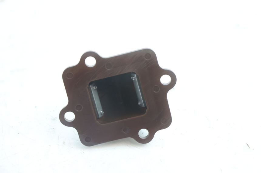 photo de INTAKE VALVE RIDE JUMP 2T 50 (2012 - 2017) - Alternative perspective