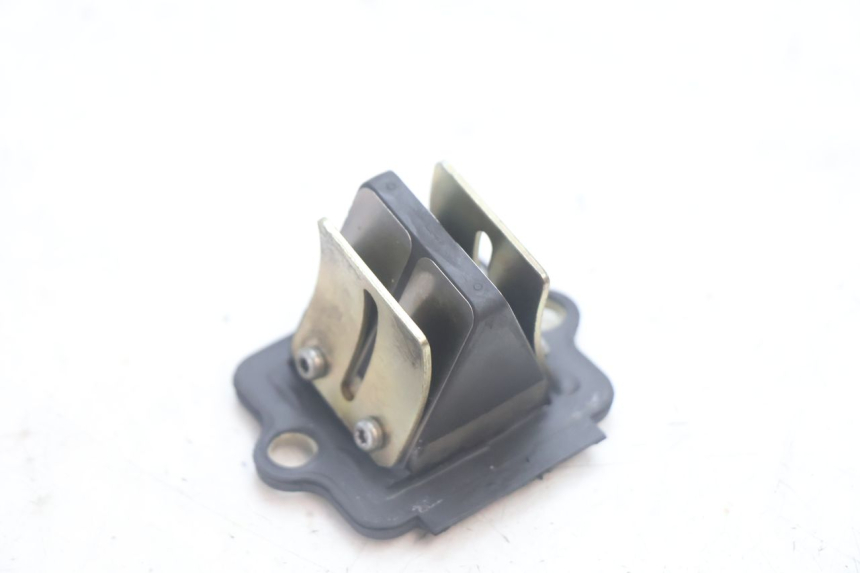 photo de INTAKE VALVE PIAGGIO LIBERTY 50 (1998 - 2003) - Component detail
