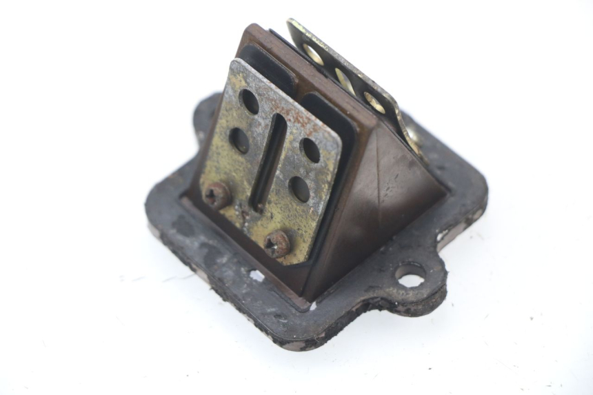 photo de INTAKE VALVE PEUGEOT LUDIX 50 (2008 - 2017) - Main view