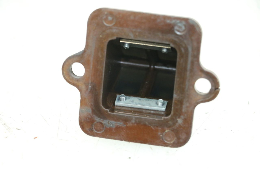 photo de INTAKE VALVE PEUGEOT LUDIX 50 (2008 - 2017) - Component detail