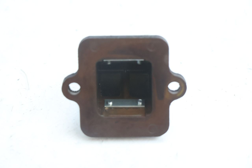 photo de INTAKE VALVE PEUGEOT LUDIX ONE 14P 50 (2004 - 2013) - Technical close-up