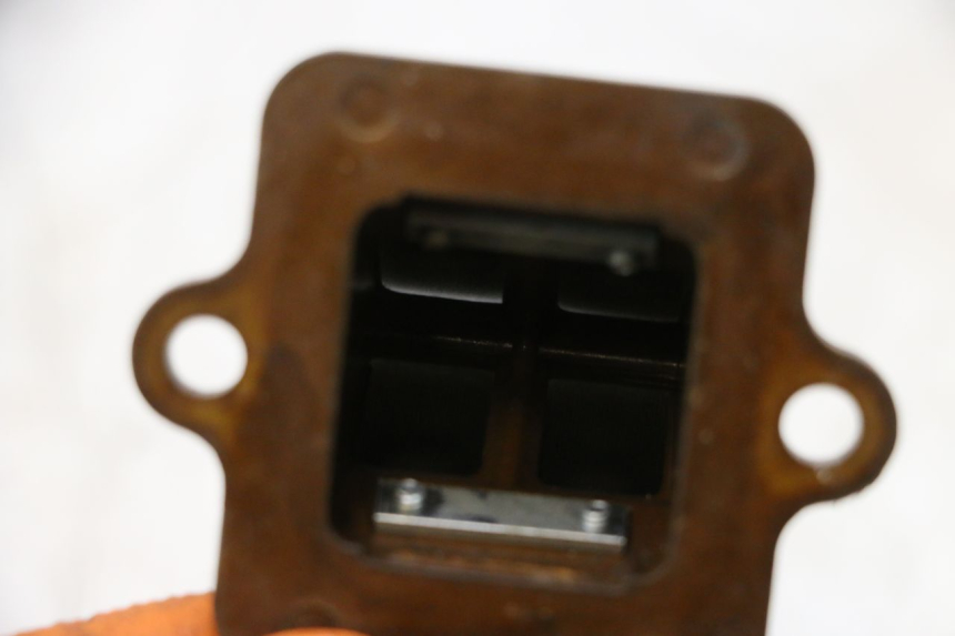 photo de INTAKE VALVE PEUGEOT LUDIX ONE 50 (2004 - 2013) - Component detail