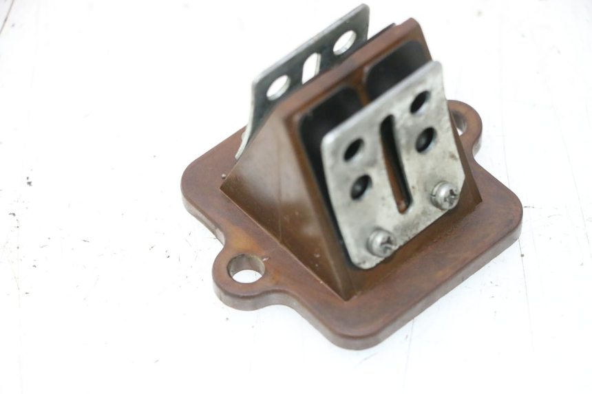 photo de INTAKE VALVE PEUGEOT LUDIX ONE 50 (2004 - 2013) - Product overview