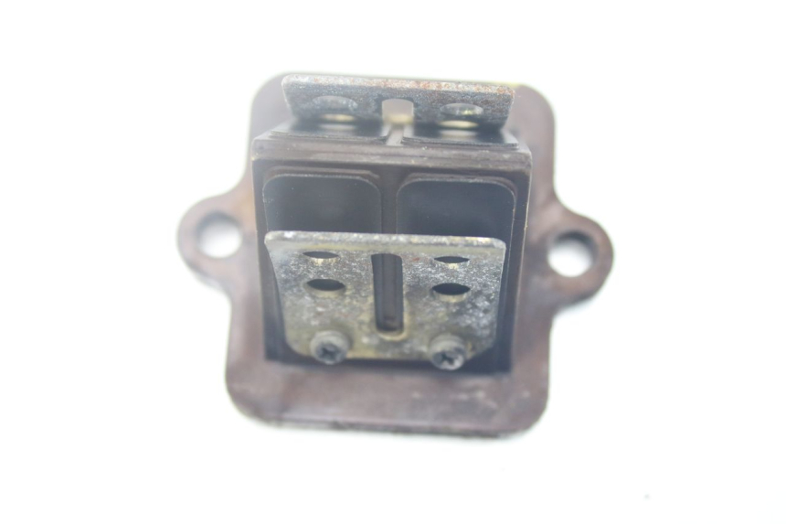 photo de REED VALVE ASSEMBLY PEUGEOT LUDIX SNAKE 2T 50 (2004 - 2014) - Alternative perspective