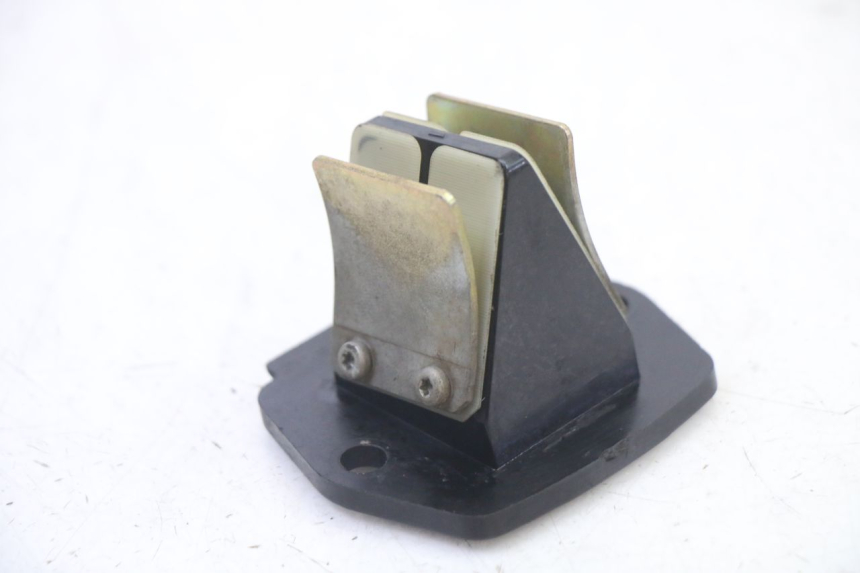 photo de INTAKE VALVE PIAGGIO NEW TYPHOON 50 (2018 - 2021) - Component detail
