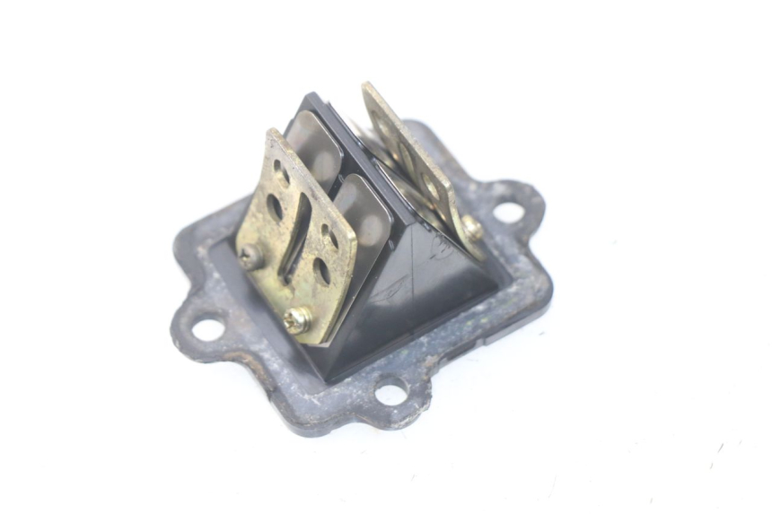 photo de INTAKE VALVE ADLY RS SUPERSONIC 50 (2005 - 2010) - Zoom on usage condition