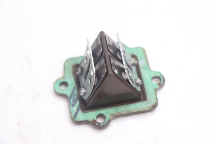 photo de REED VALVE ASSEMBLY KEEWAY RY6 2T 50 (2011 - 2019) - Zoom on usage condition