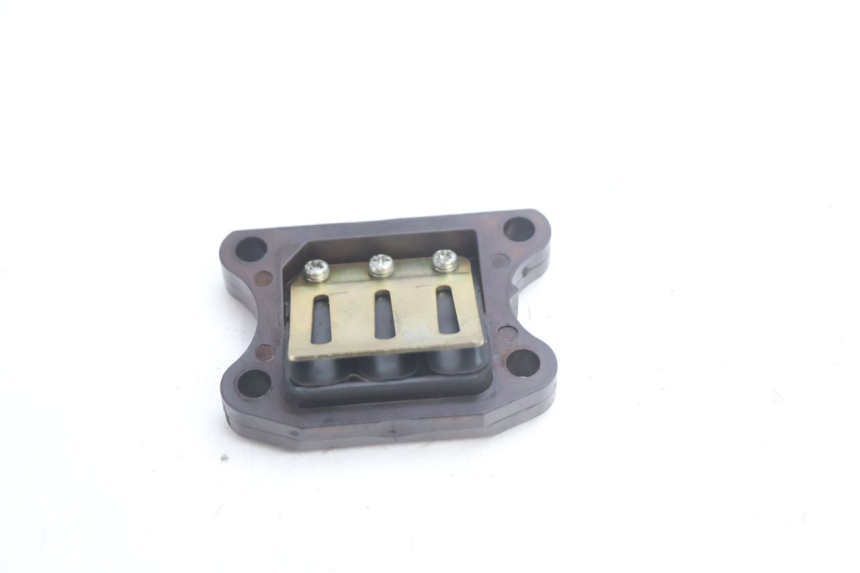 photo de INTAKE VALVE PEUGEOT SPEEDFIGHT 2 AC 50 (2000 - 2009) - Component detail