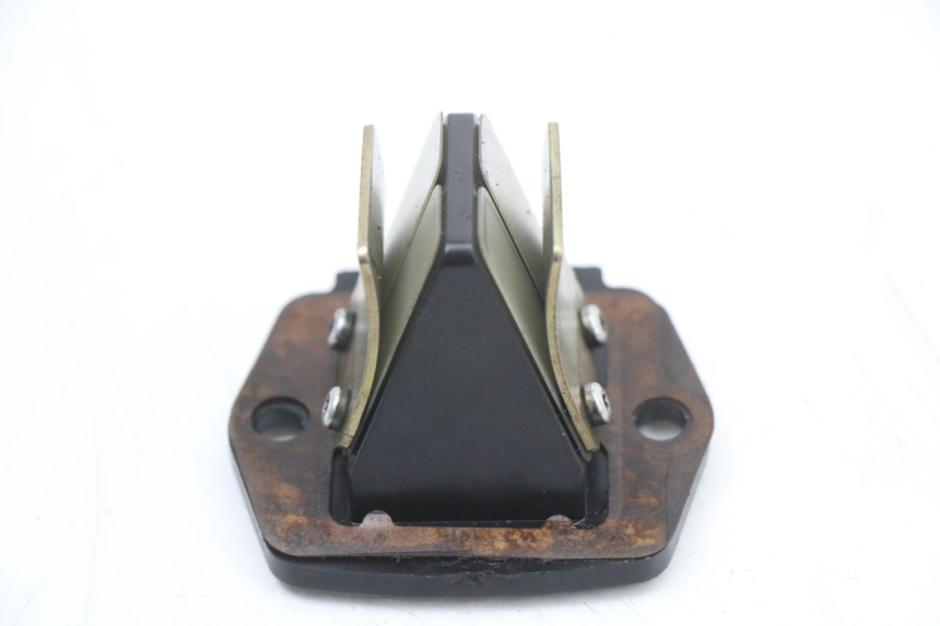 photo de INTAKE VALVE APRILIA SR 2T 50 (2018 - 2022) - Component detail