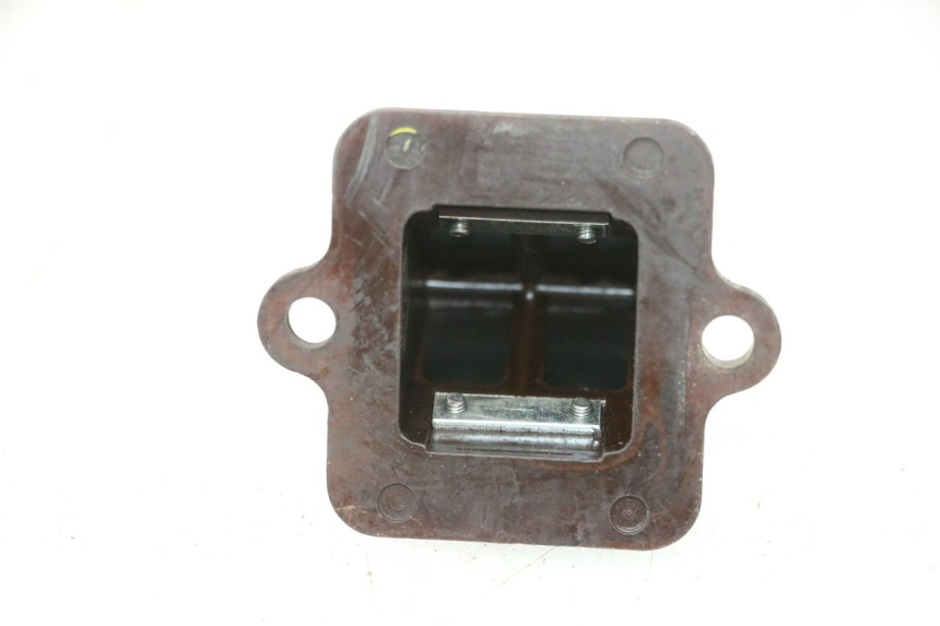 photo de INTAKE VALVE PEUGEOT VIVACITY NEW 2T 50 (2008 - 2017) - Technical close-up