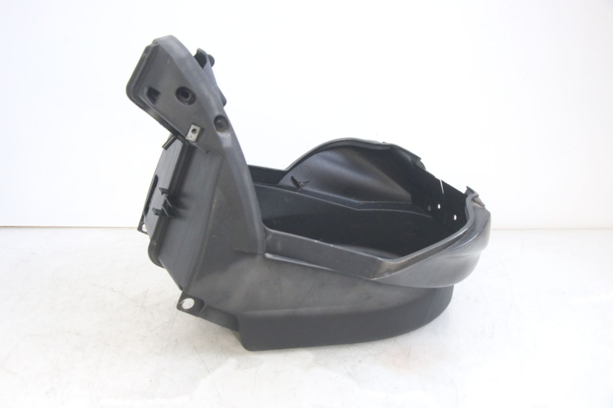 photo de GLOVE BOX GILERA DNA 50 (2000 - 2007) - Main view