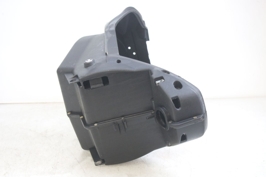 photo de GLOVE BOX GILERA DNA 50 (2000 - 2007) - Technical close-up