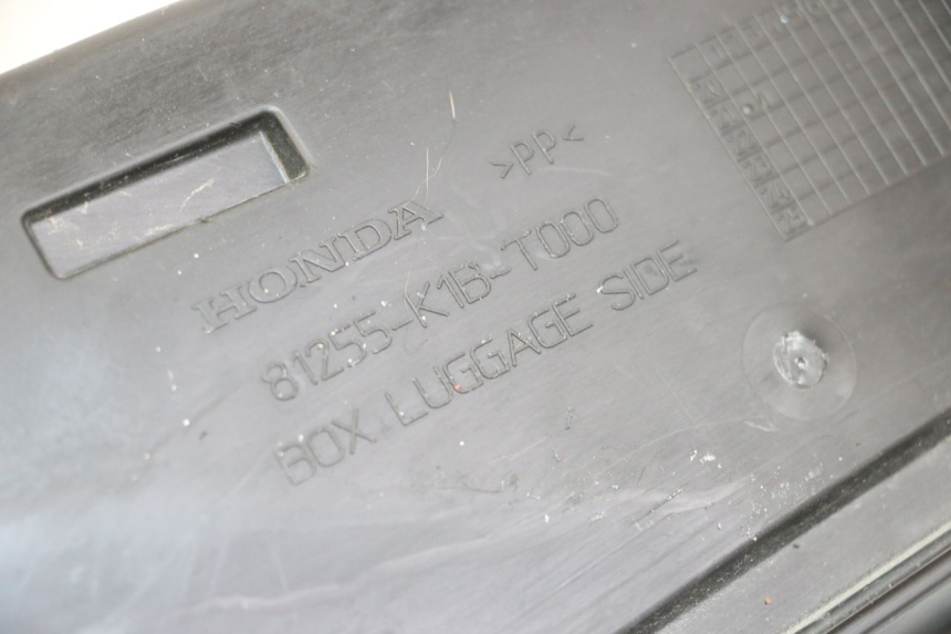 photo de GLOVE BOX HONDA FORZA 125 (2021 - 2025) - Component detail