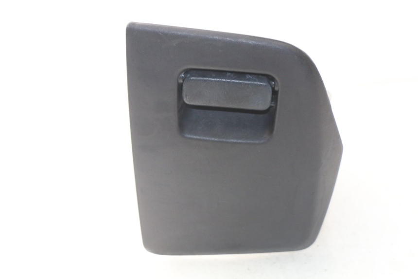 photo de GLOVE BOX HONDA NSS EX FORZA 250 (2005 - 2013) - Component detail