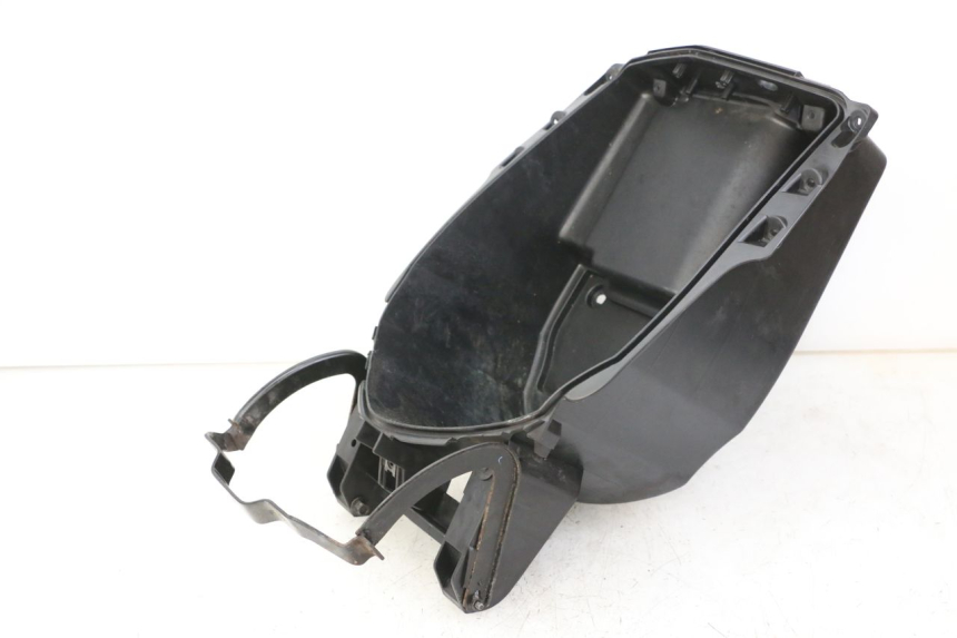 photo de GLOVE BOX PEUGEOT VIVACITY 125 (2010 - 2017) - Component detail