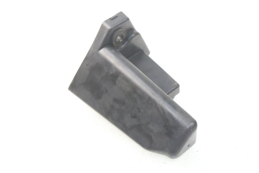 photo de GLOVE BOX MASH SEVENTY FIVE 125 (2013 - 2021) - Alternative perspective