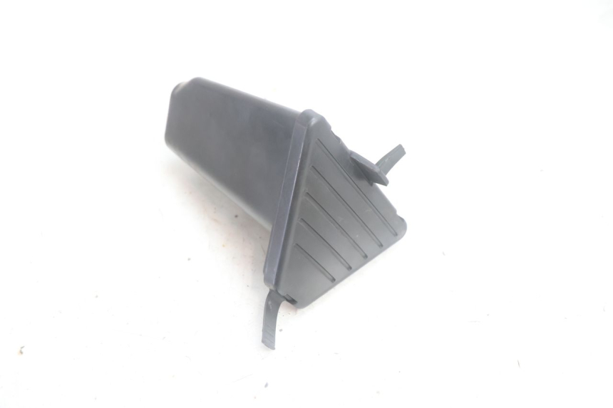 photo de GLOVE BOX MASH SEVENTY FIVE 125 (2013 - 2021) - Component detail