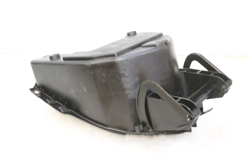 photo de GLOVE BOX PEUGEOT VIVACITY NEW 4T 50 (2008 - 2017) - Zoom on usage condition