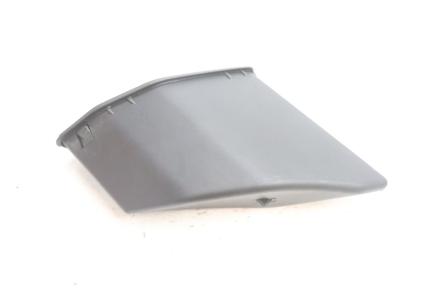 photo de GLOVE BOX PIAGGIO X9 EVOLUTION 125 (2003 - 2007) - Zoom on usage condition