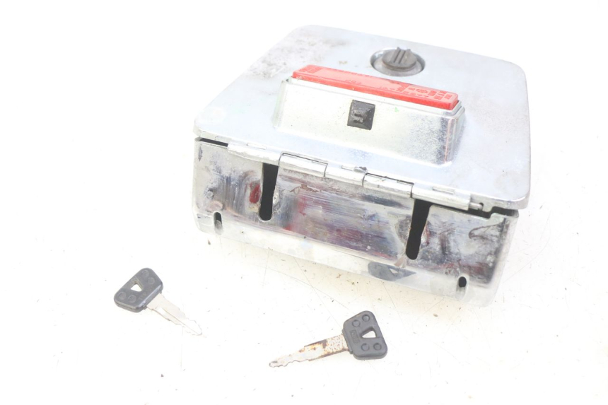 photo de GLOVE BOX YAMAHA XV VIRAGO 750 (1984 - 1998) - Alternative perspective