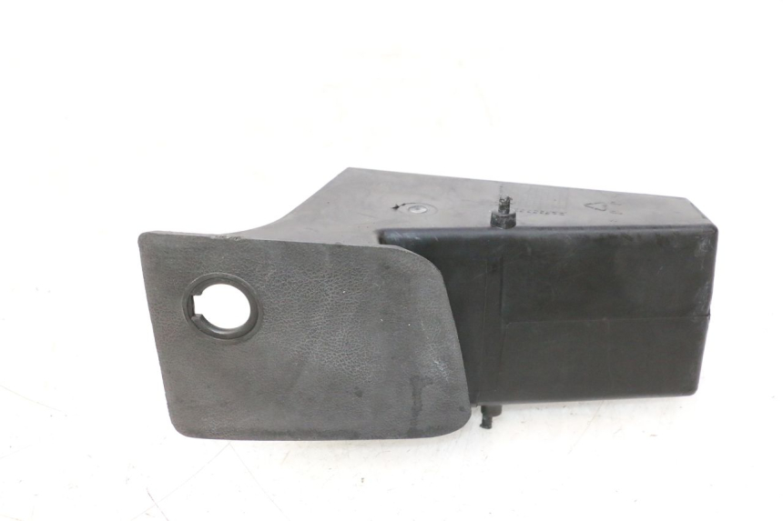 photo de GLOVE BOX YAMAHA YP MAJESTY 125 (2002 - 2006) - Main view