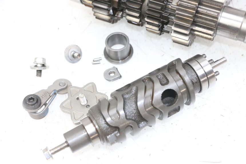 photo de GEARBOX HONDA CB R 1000 (2018 - 2023) - Detailed visual inspection