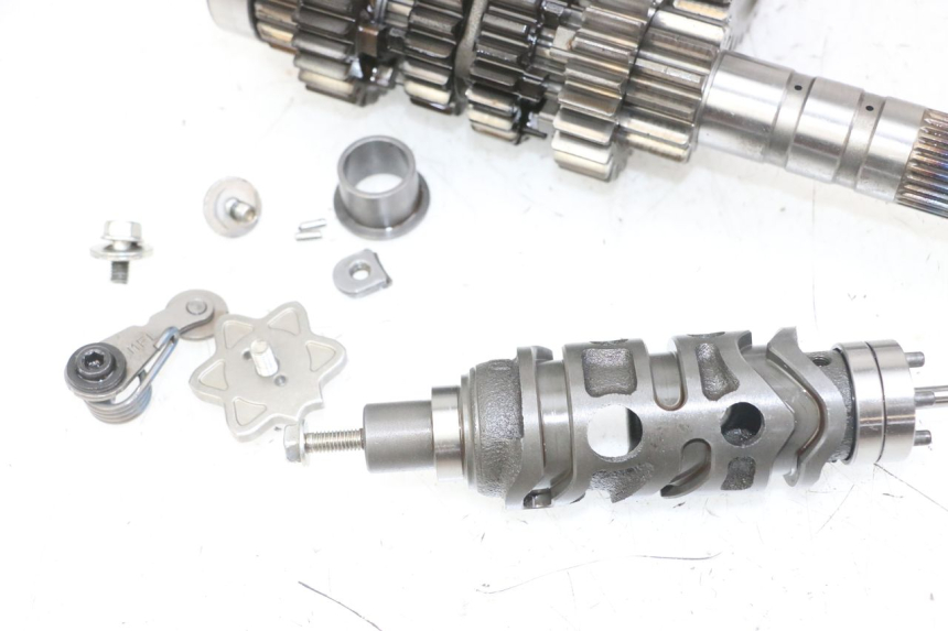 photo de GEARBOX HONDA CB R 1000 (2018 - 2023) - Focus on structure