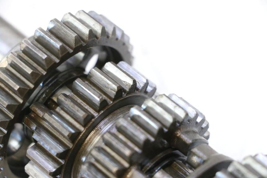 photo de GEARBOX HONDA CB TWO FIFTY 250 (1991 - 2002) - Focus on structure
