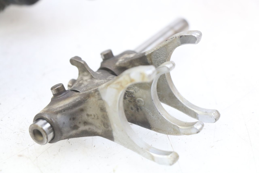 photo de GEARBOX HONDA CBF 500 (2004 - 2007) - Distinctive features