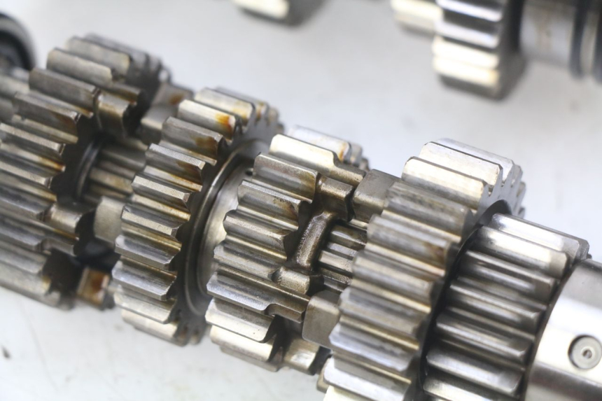 photo de GEARBOX HONDA CBF 500 (2004 - 2007) - Used quality zoom