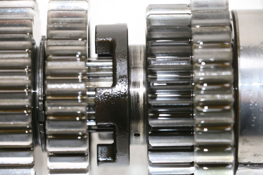 photo de GEARBOX HONDA CBR RR FIREBLADE 900 (1992 - 1994) - Additional view of the item