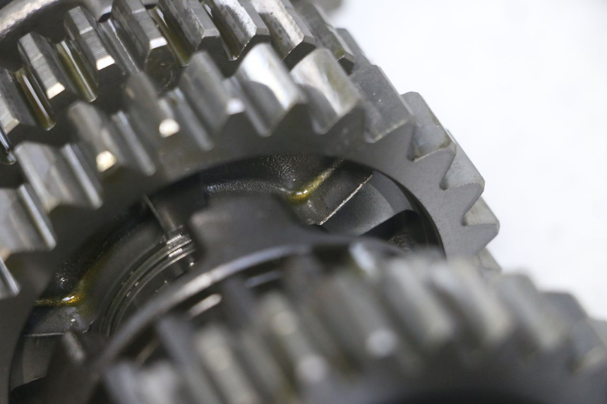 photo de GEARBOX HONDA CBRF CBR-F PC41 600 (2011 - 2013) - Distinctive features