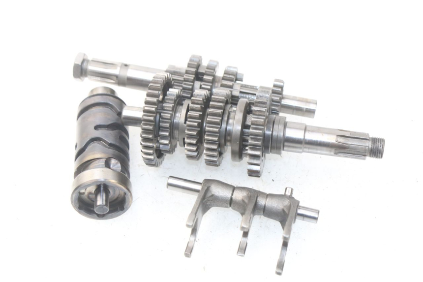 photo de GEARBOX HYOSUNG COMET GTR 125 (2007 - 2014) - Alternative perspective