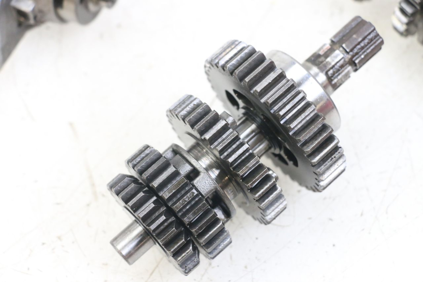 photo de GEARBOX LONCIN DIRT BIKE 125 - Alternative perspective