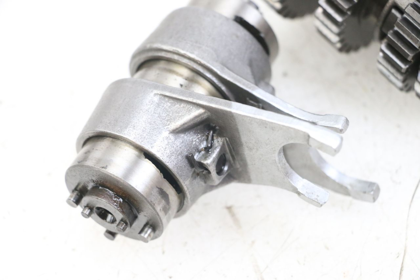 photo de GEARBOX LONCIN DIRT BIKE 125 - Fixing points details