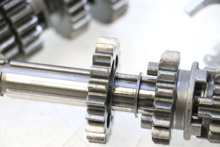 photo de GEARBOX MINI MX DRIFT 150 - Detailed visual inspection