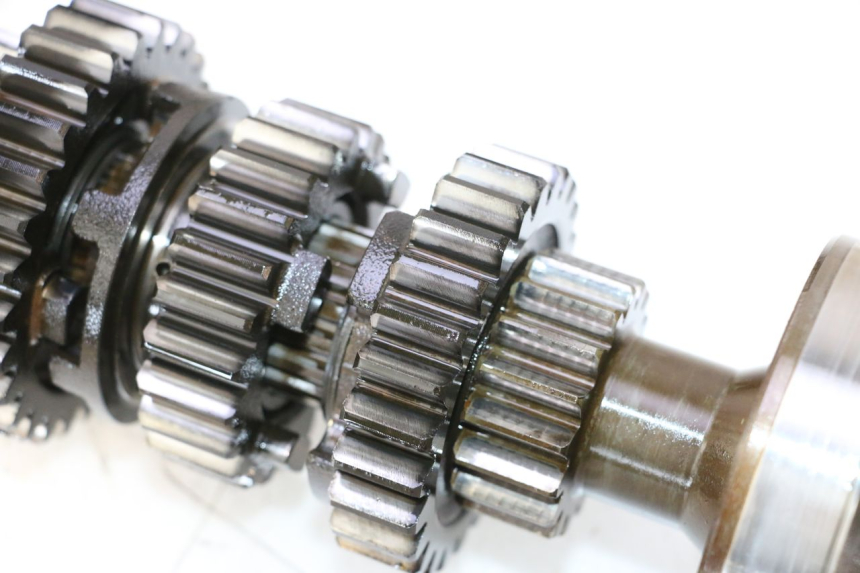 photo de GEARBOX YAMAHA FJR 1300 (2001 - 2005) - Distinctive features