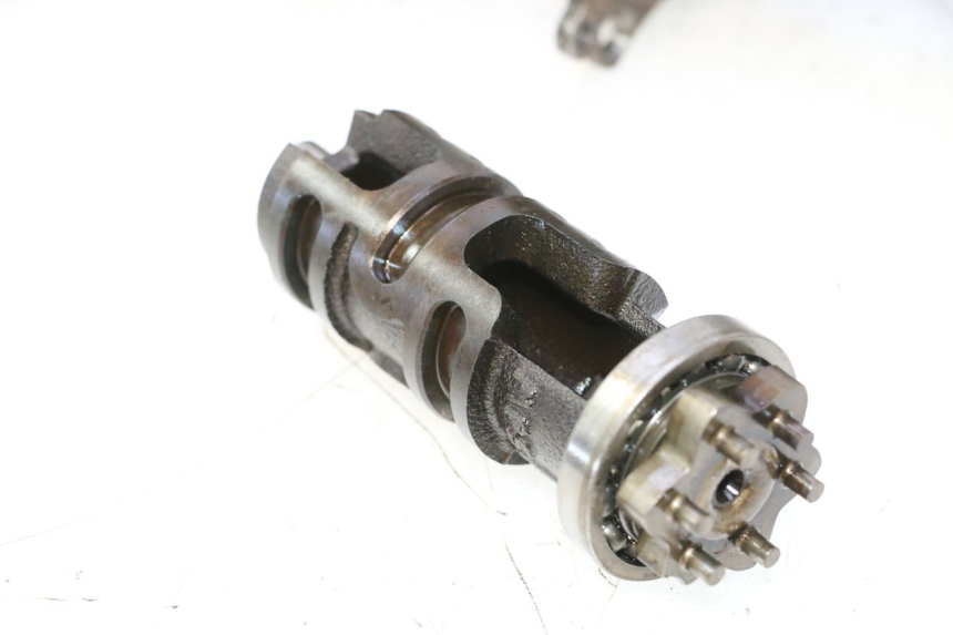 photo de GEARBOX YAMAHA FJR 1300 (2001 - 2005) - High-resolution close-up