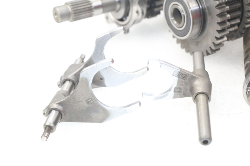 photo de GEARBOX YAMAHA FZ8 800 (2010 - 2016) - Zoom on usage condition