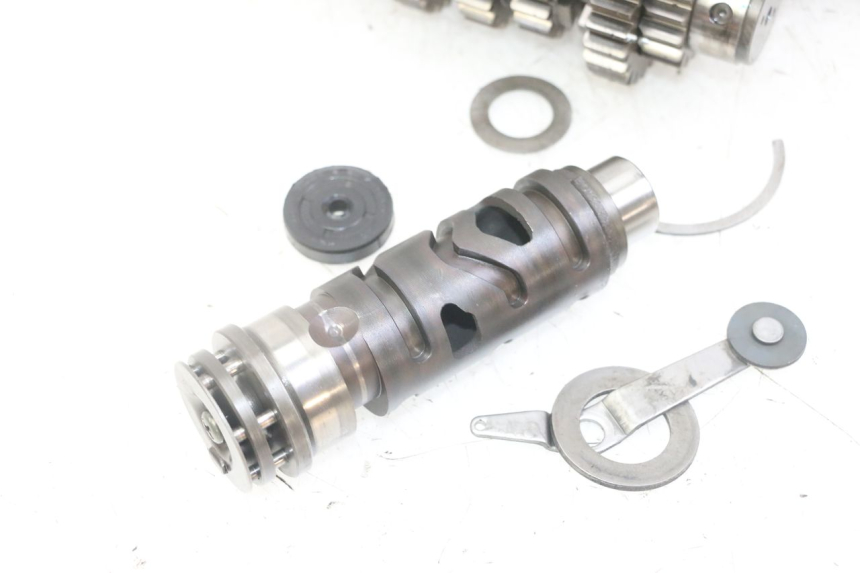 photo de GEARBOX SUZUKI GS GSE 500 (2001 - 2003) - Detailed visual inspection